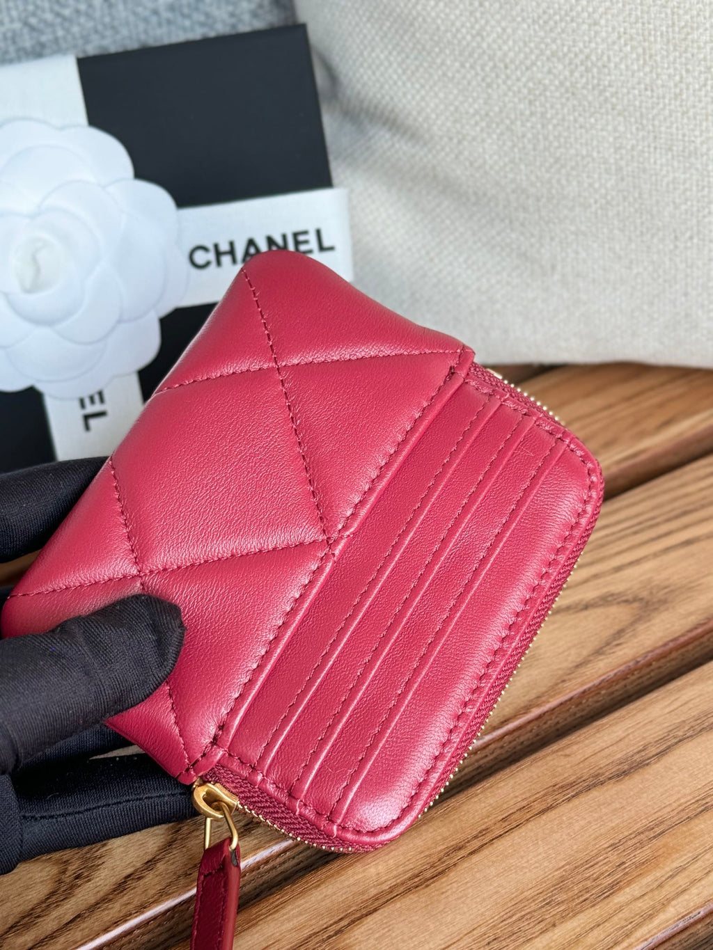 cc 19 zipped coin purse 11cm burgundy lambskin gold hardware
