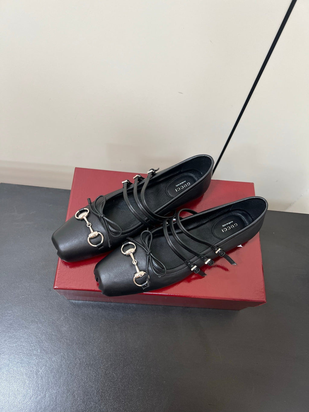 GG MARY JANE 25S IN BLACK LAMBSKIN WITH SILVER HARDWARE