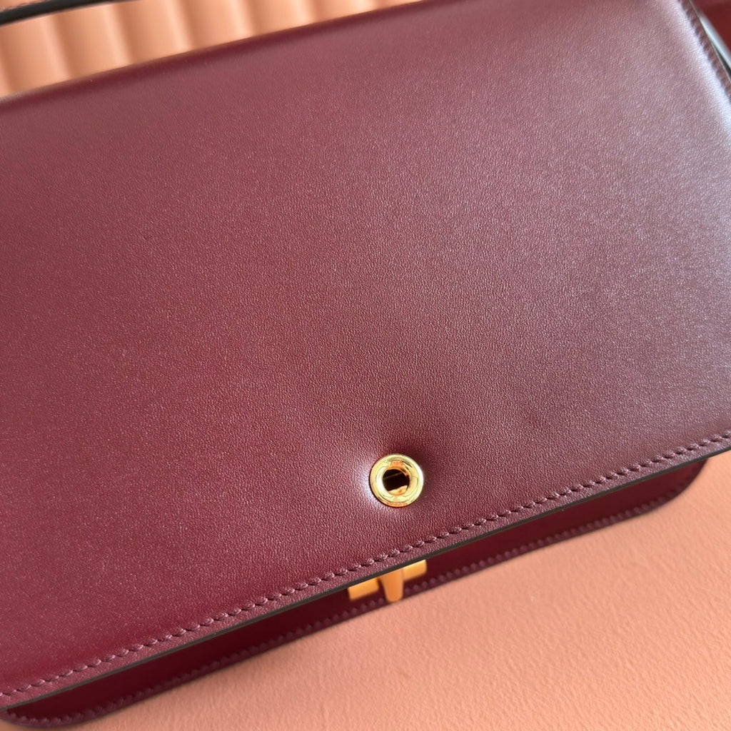 Gucci Siena Small Shoulder Bag Burgundy Leather 272119