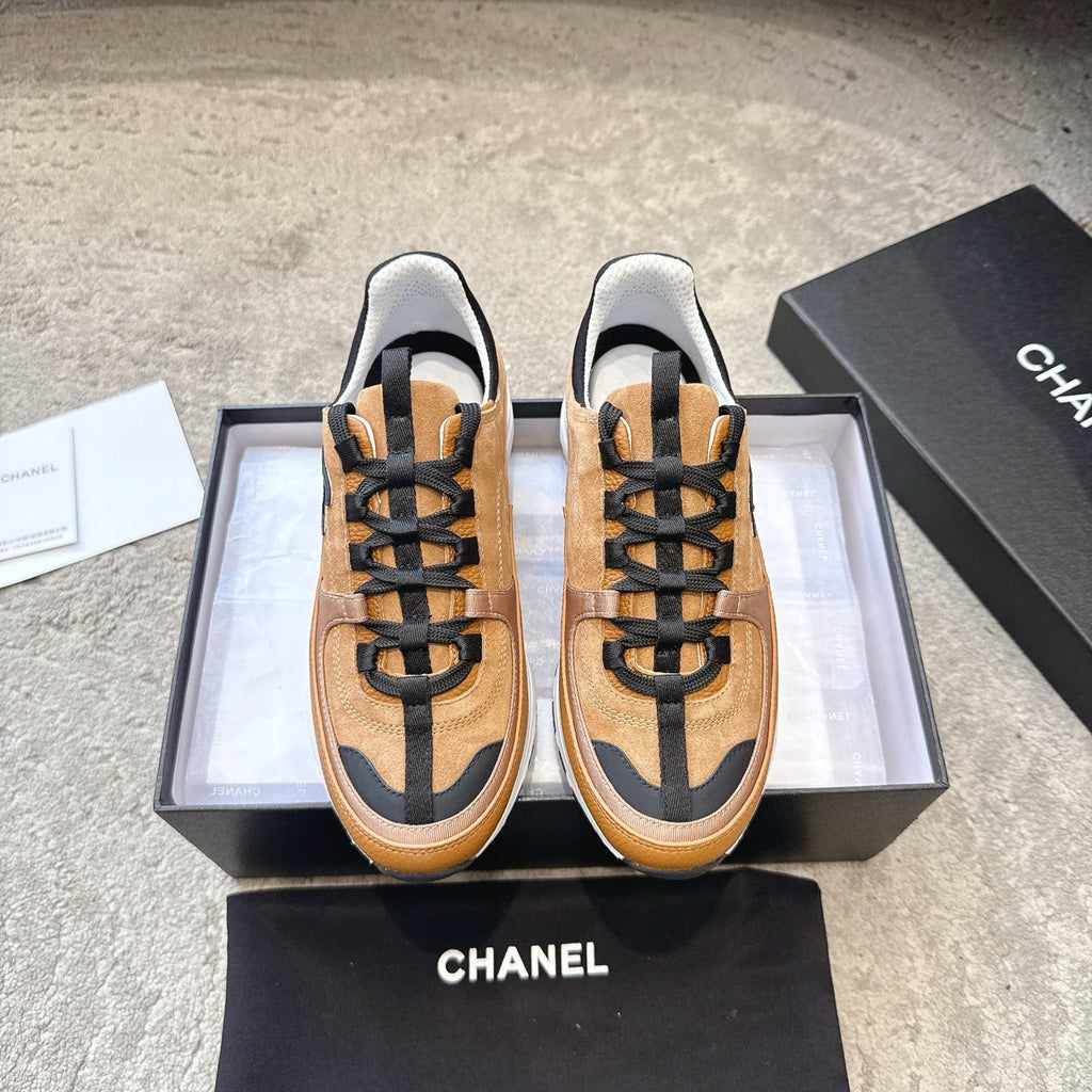 CC 26s Sneaker Caramel Brown Suede 647434