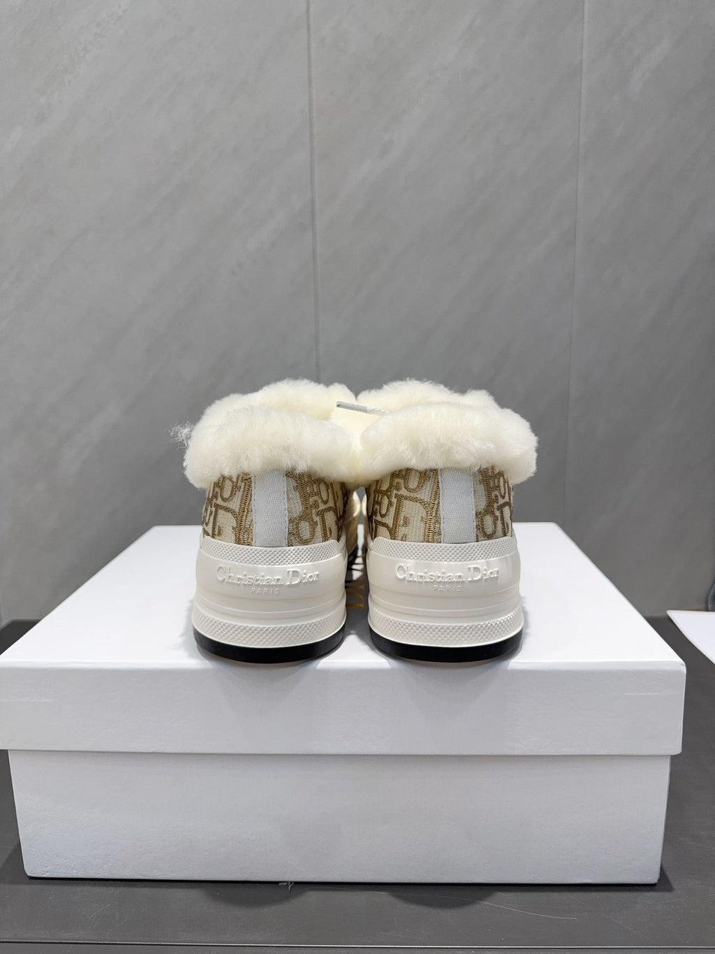 CD 26 Classic Sneaker White Gold Fabric Wool Jacquard 614453