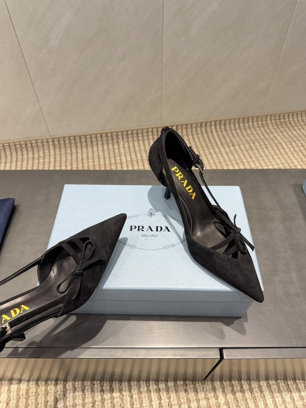 PRADA 26S POINTED TOE CUT OUT HIGH HEELS 75MM IN BLACK SUEDE WITH BOW