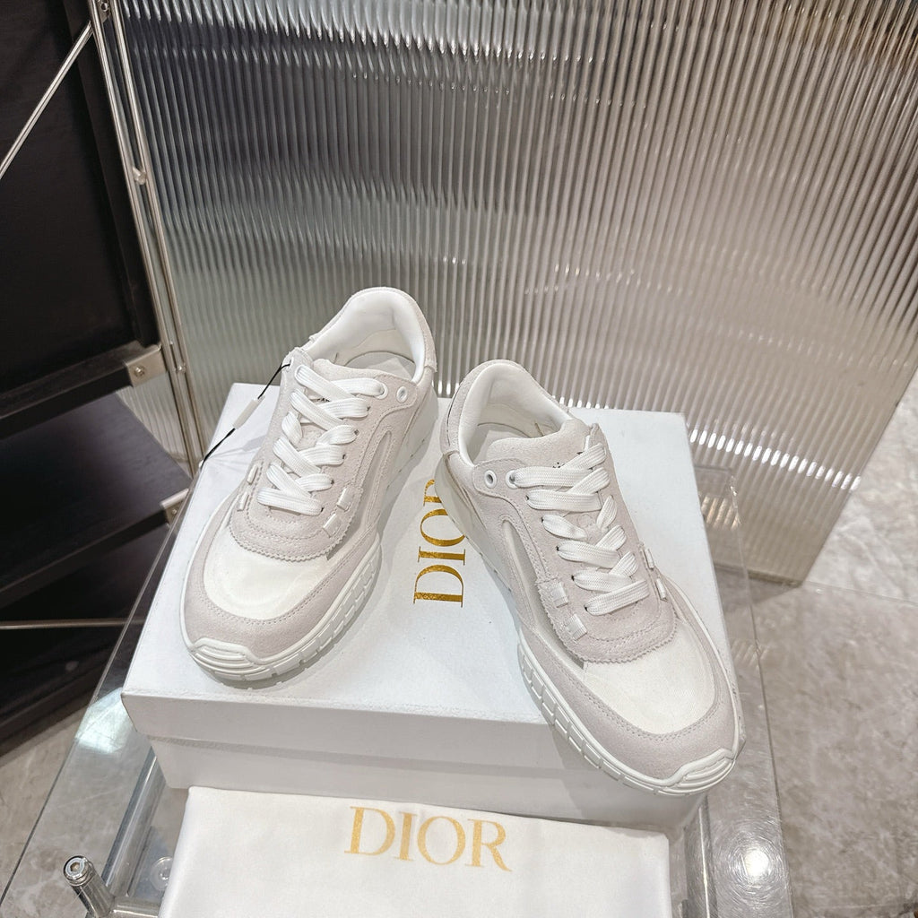 CD 26s Sneakers Beige White Suede Cowhide 683907
