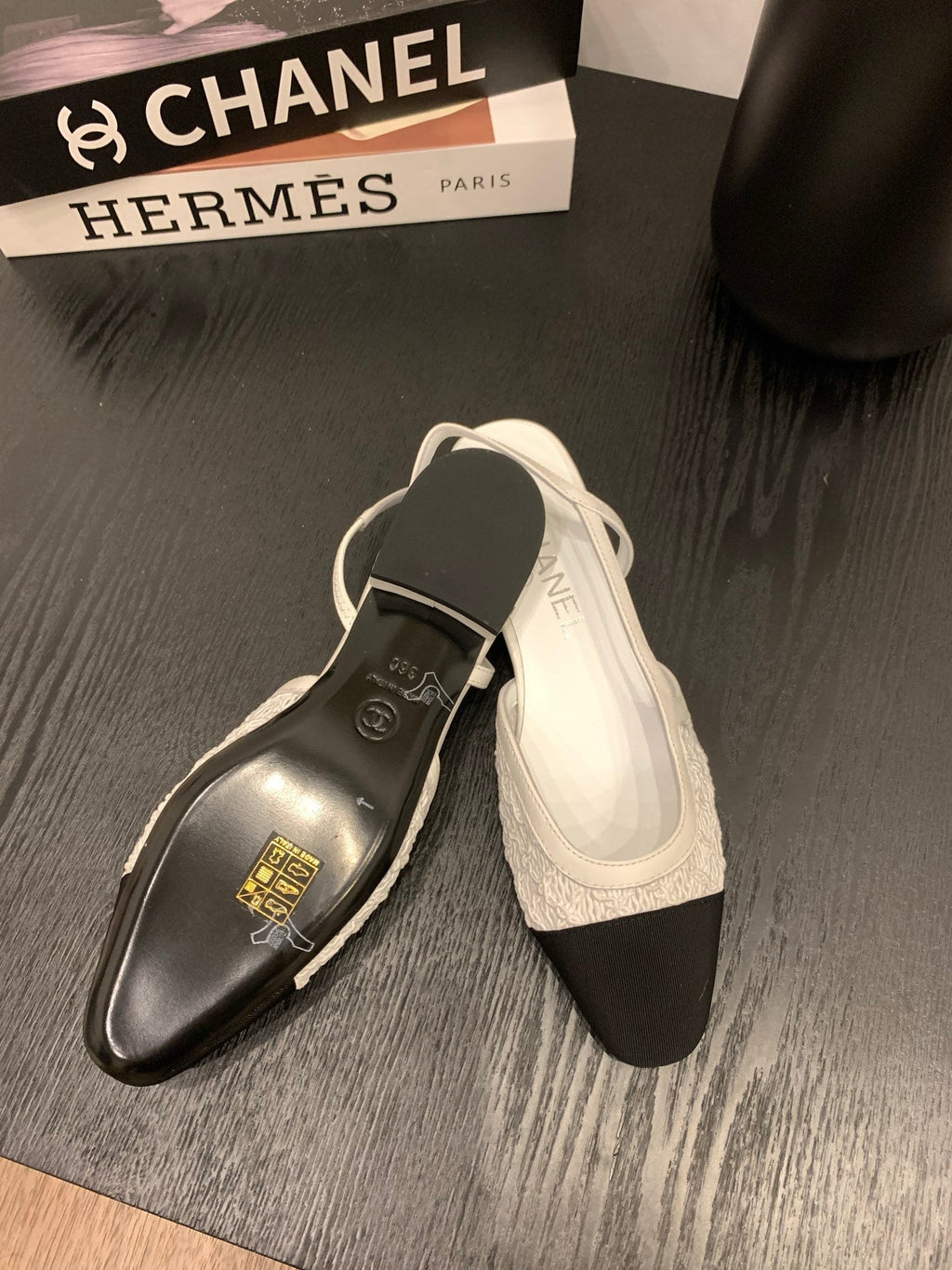 CC 25 Slingback Flat White Fabric Grosgrain