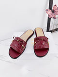 CD 26s Slippers Burgundy Beige Cowhide 681590