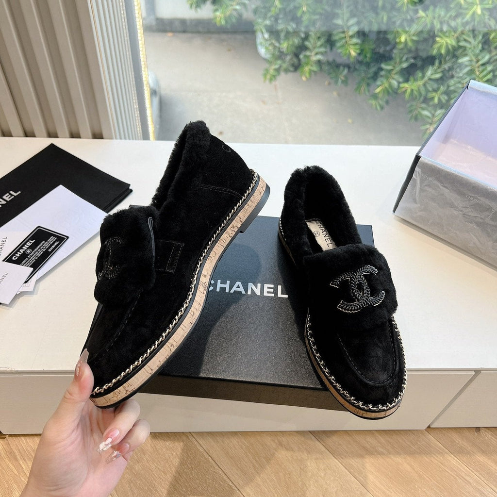 CC Moccasins Black Chain Suede And Fleece