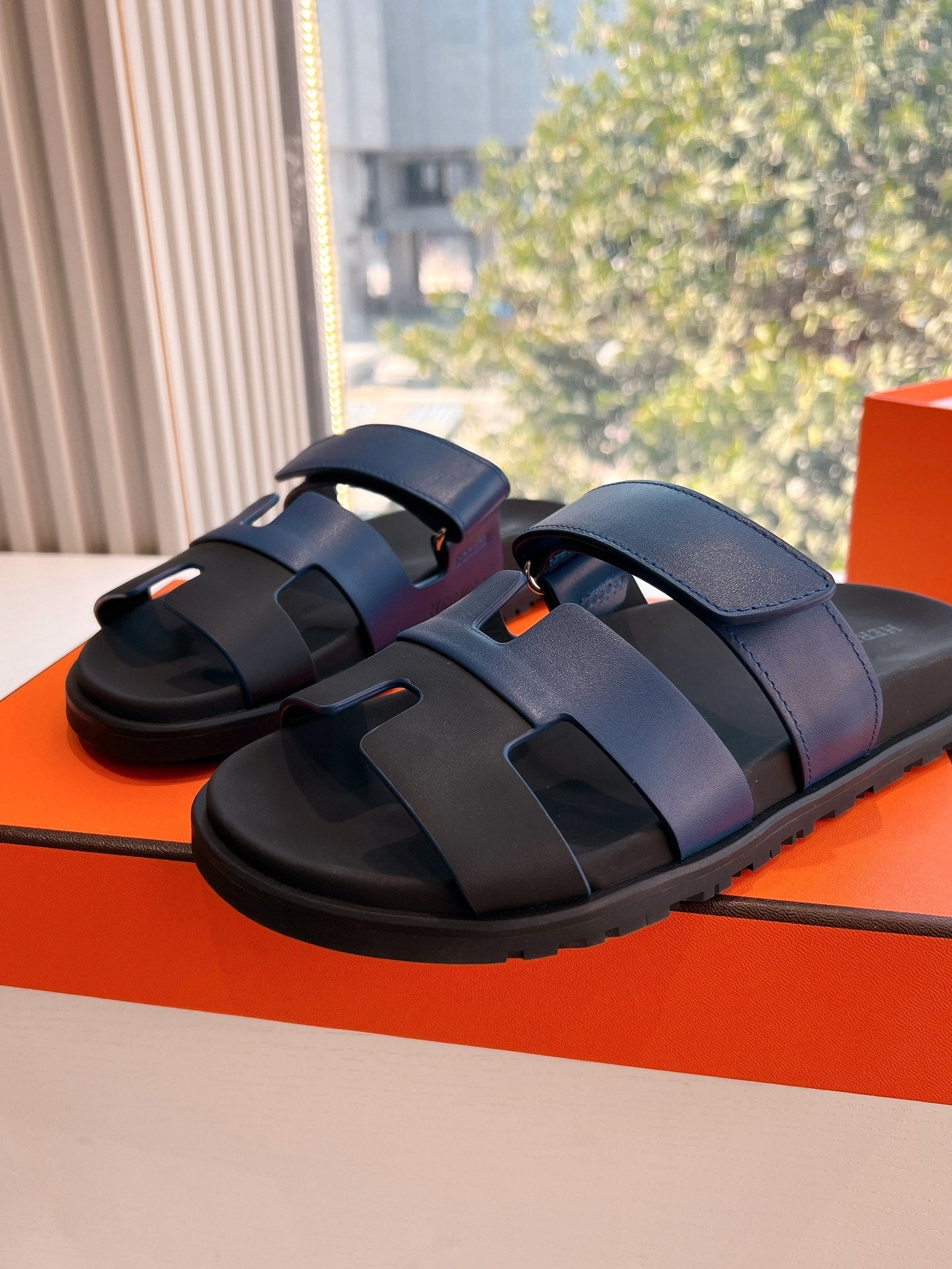HM Chypre Sandal Navy Blue mix Black Calfskin 202817
