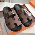 CHYPRE SANDAL IN MEDIUM BROWN SUEDE
