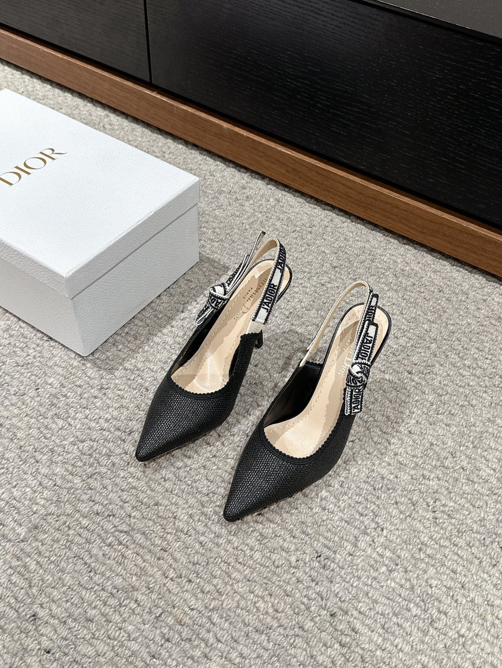 cd slingback 100 black raffia lambskin