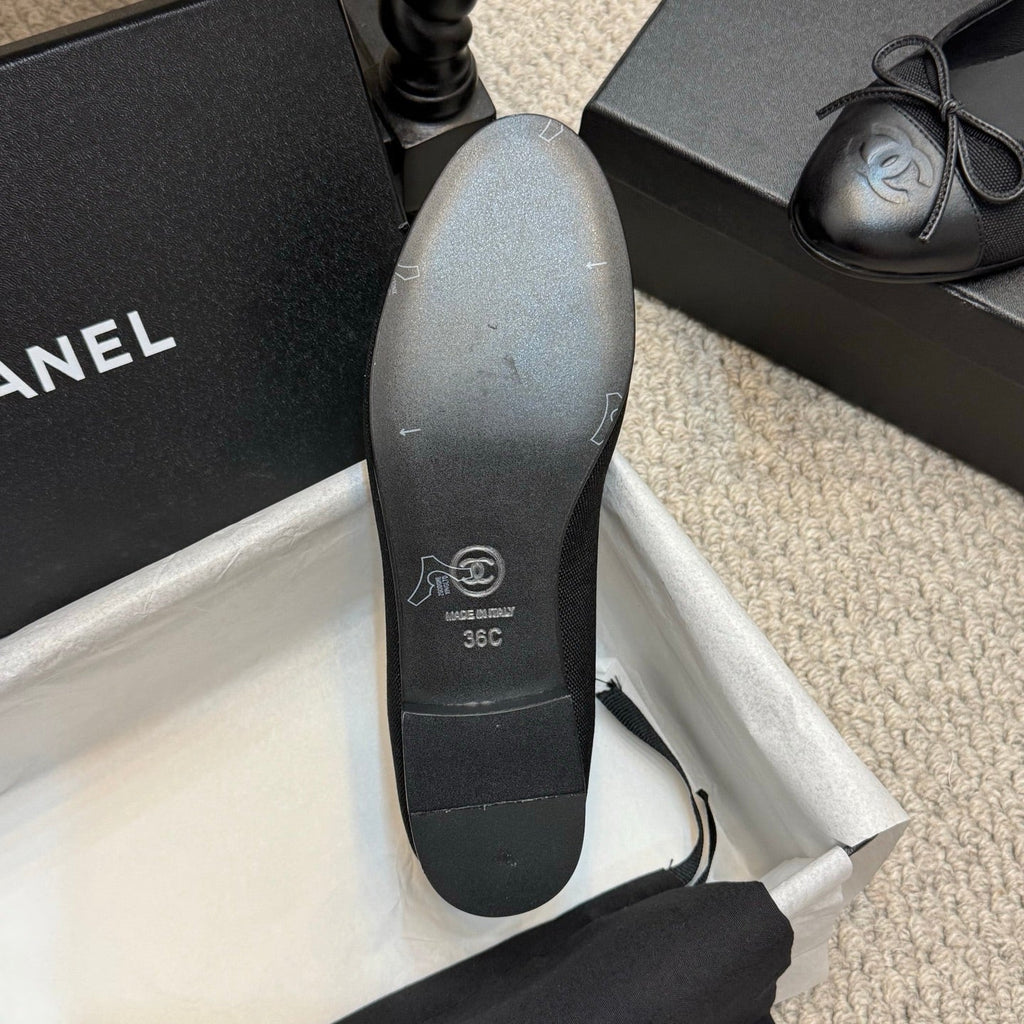 CC 25p Ballet Flat Black Canvas Calfskin