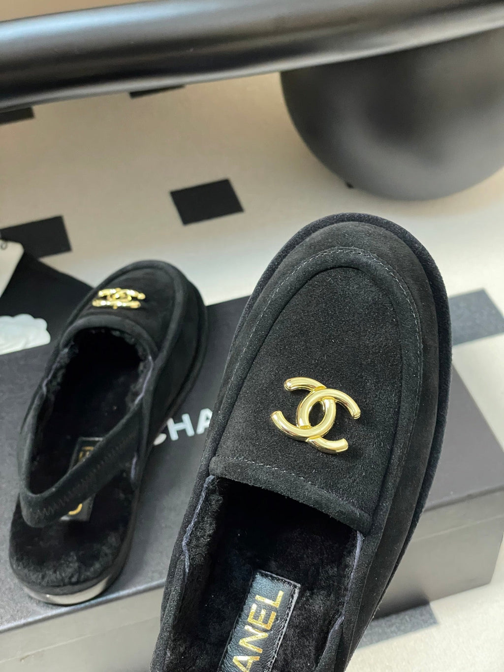CC 25A Slingback Loafer Black Sherpa Suede