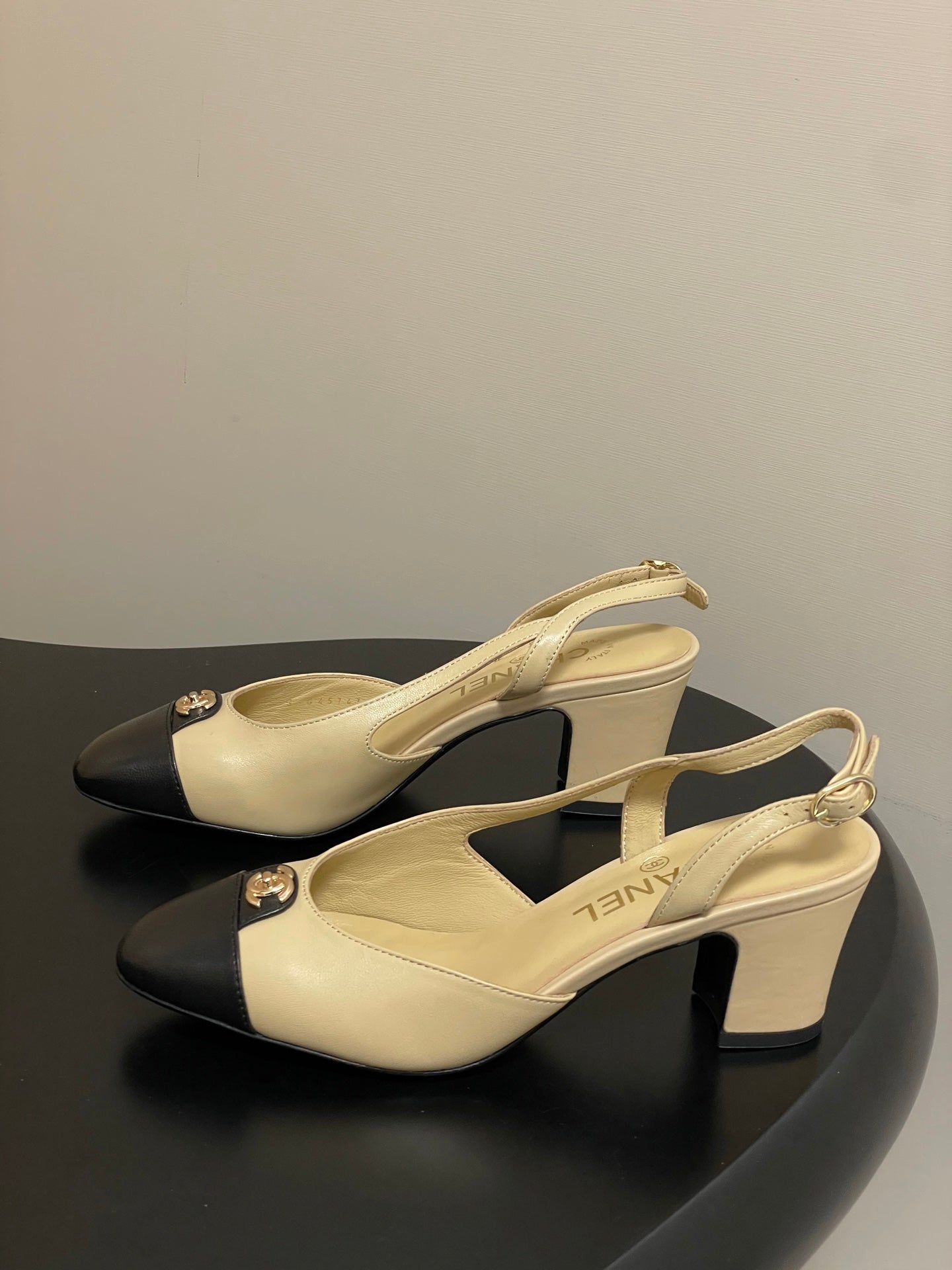 Chanel 25 Slingback 50mm Beige Black Lambskin 473216