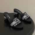 CC 26s  Sandals 70 Black Sheepskin Rhinestones 649513