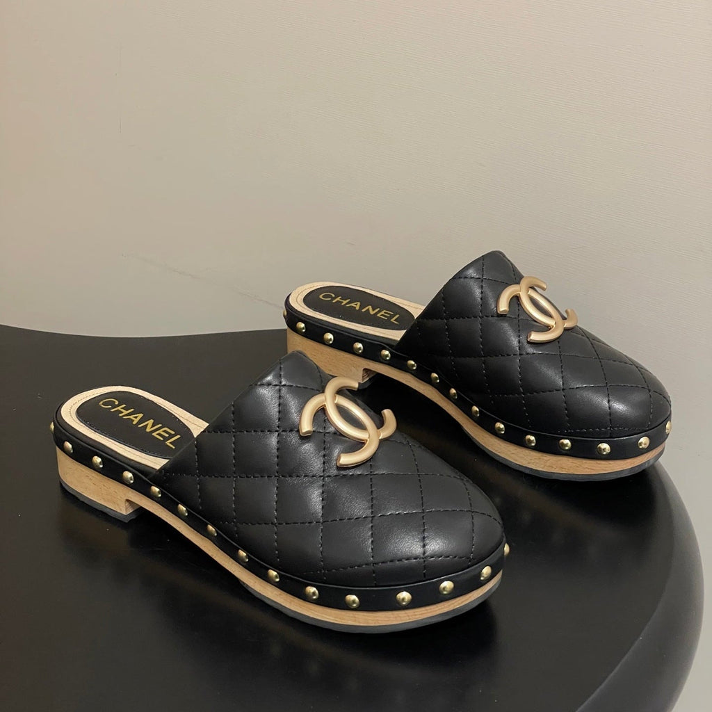 CC 26s Flat Mule Black Beige Cowhide 649404