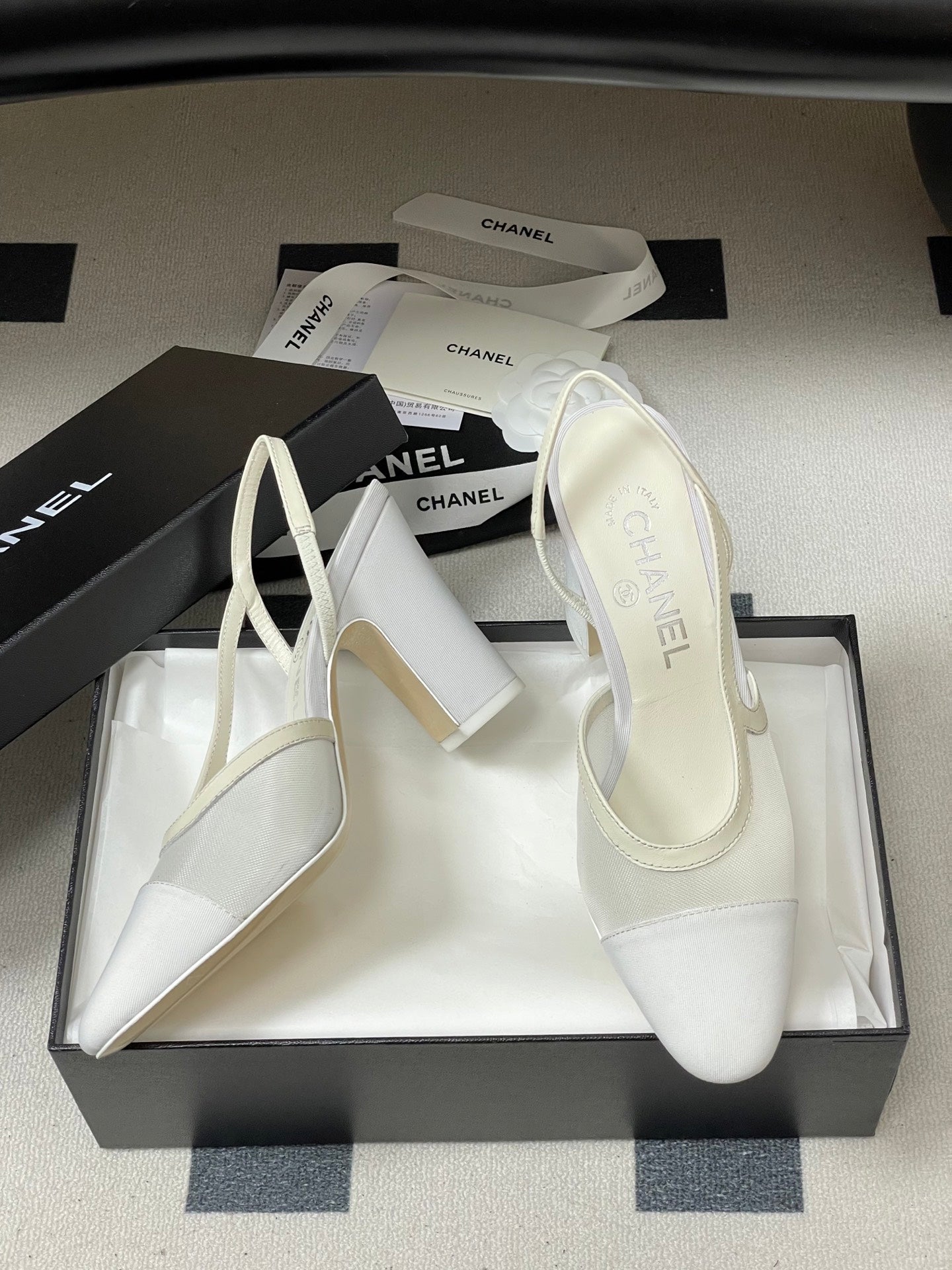 CC 26s Slingback  95 White Mesh Fabric Sheepskin 649441