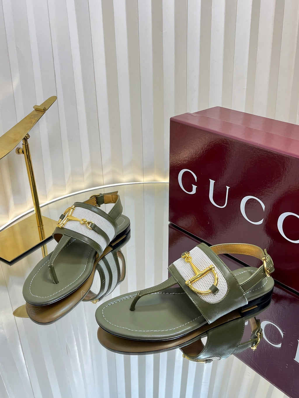 GC 25 Thong Sandal Dark Green Canvas Sheepskin 294671