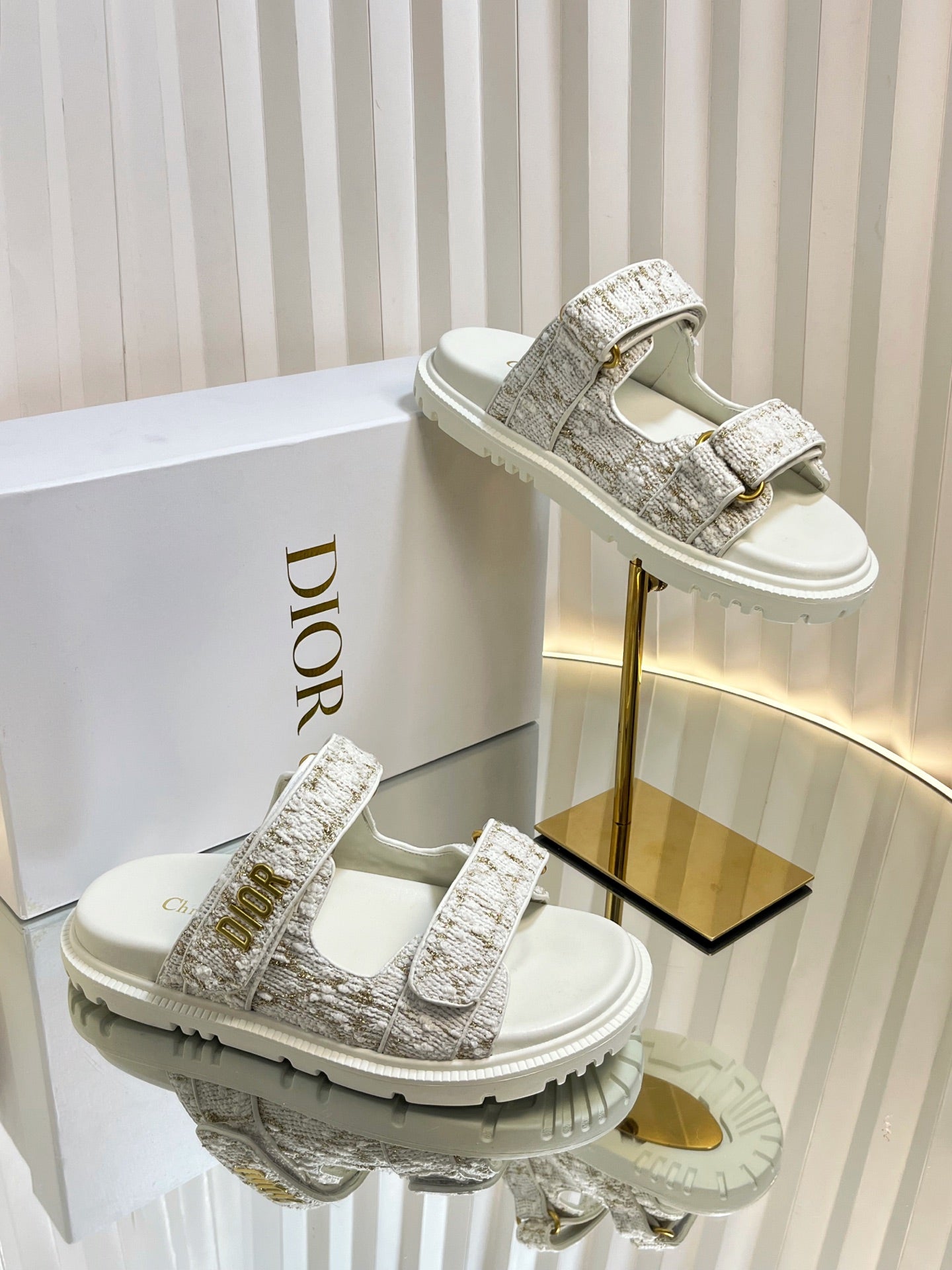 DIORACT SLIDES 25MM IN WHITE AND GOLD TWEED