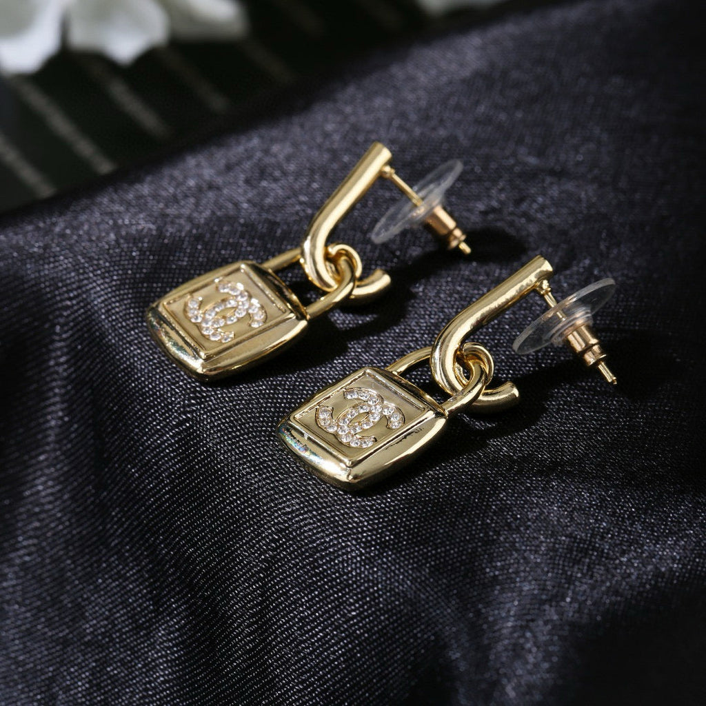 CC Lock Shaped Gold Diamond Earring