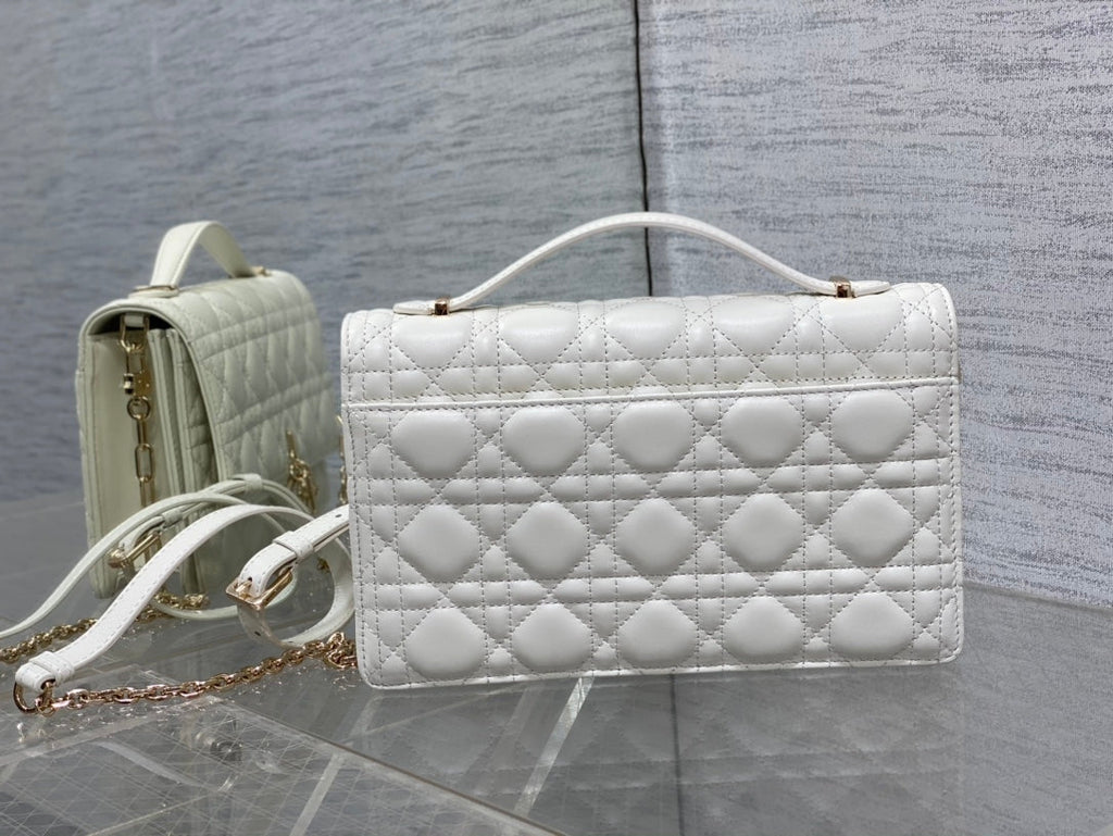 MY CD 24 TOP HANDLE BAG WHITE LAMBSKIN