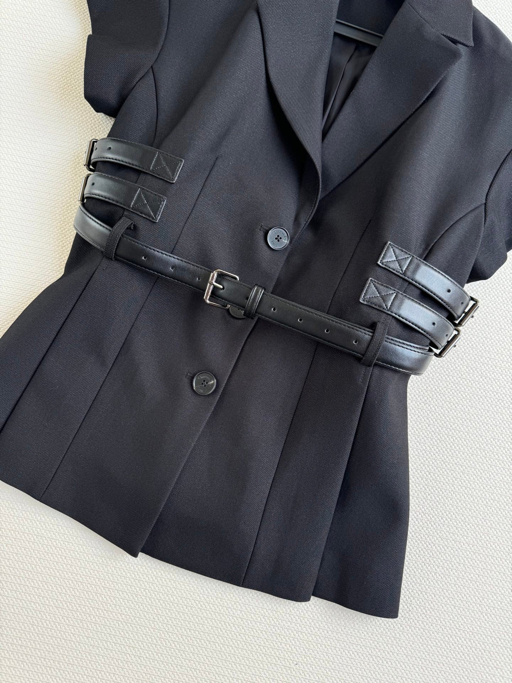 CD 25 Vest With Belt Black Wool Viscose