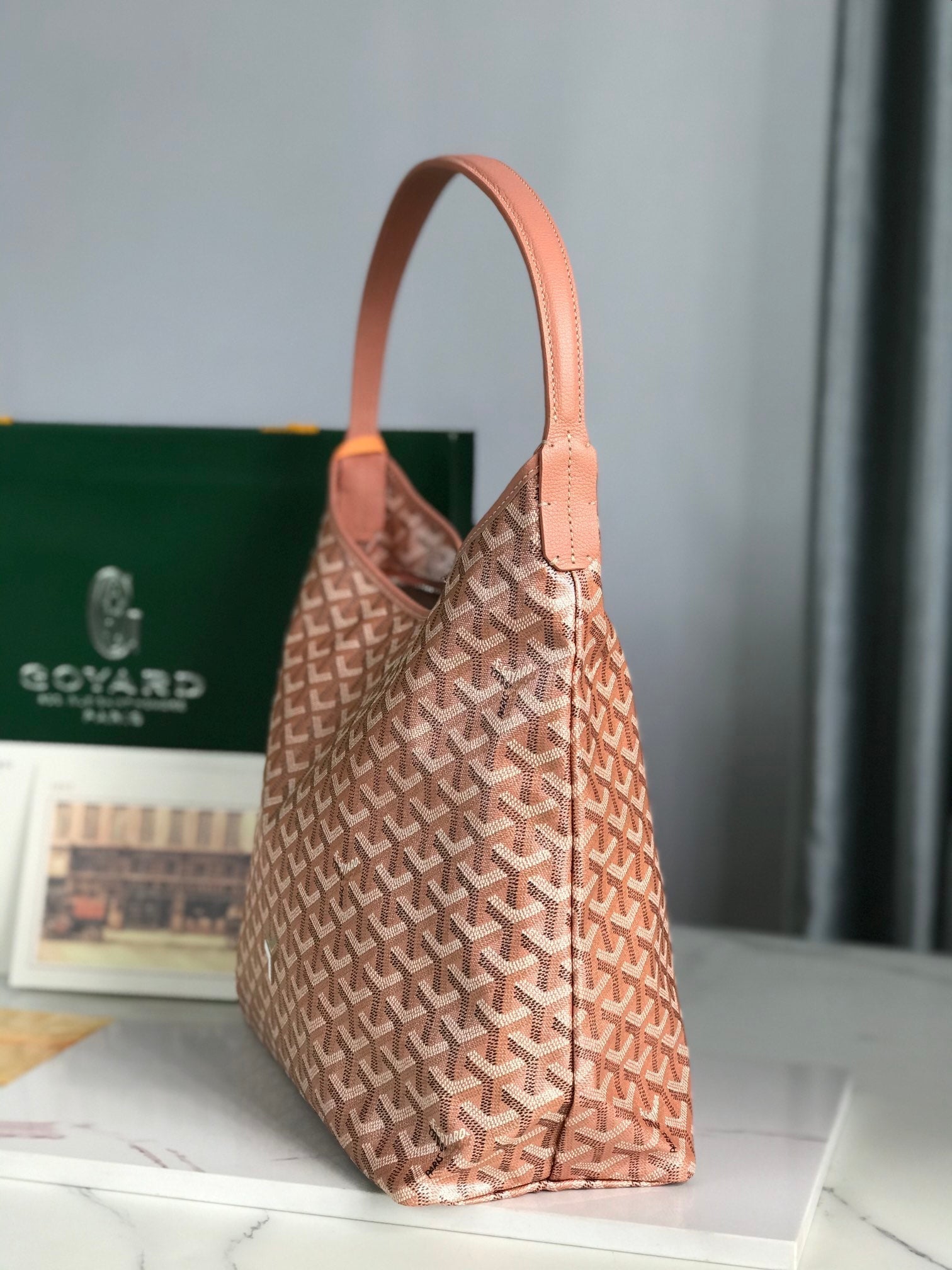 HOBO BOHÃˆME 42 IN MANHATTAN PINK GOYARDINE CANVAS AND LAMBSKIN
