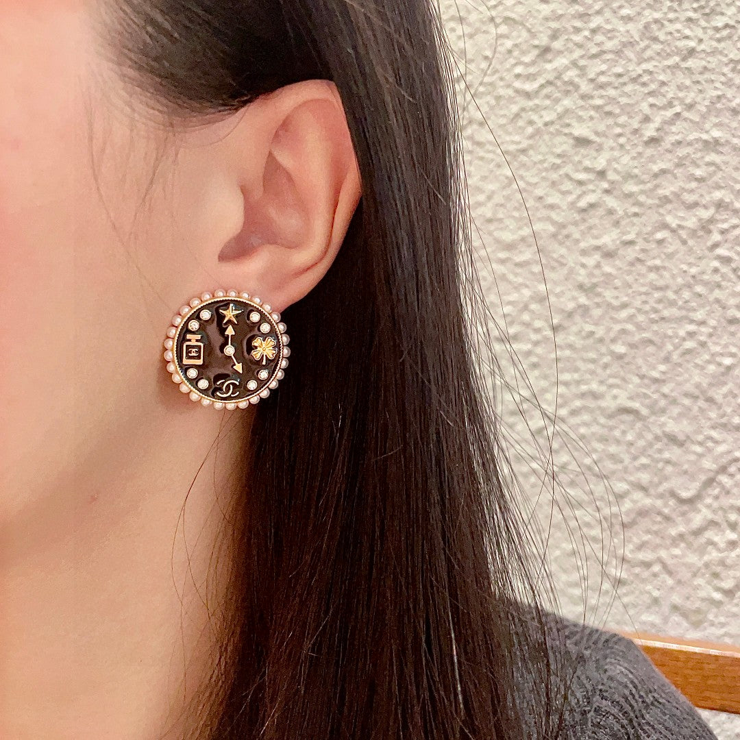 CC Vintage Double C Clock Black Gold Earrings