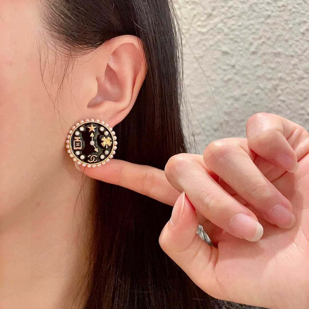 CC Vintage Double C Clock Black Gold Earrings