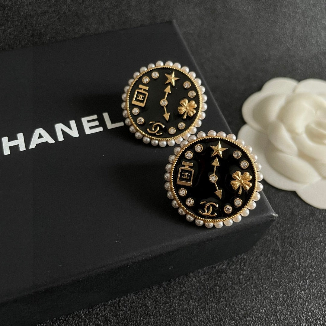 CC Vintage Double C Clock Black Gold Earrings