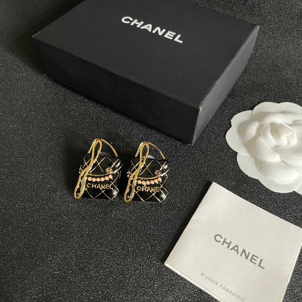 CC Vintage Double C Bag Black Gold Earrings
