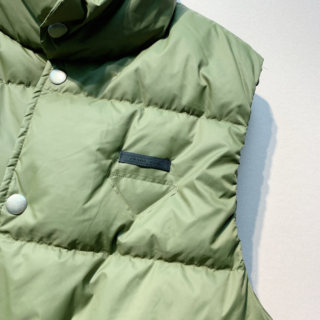 Prada 25 Vest Moss Green Polyester 296131