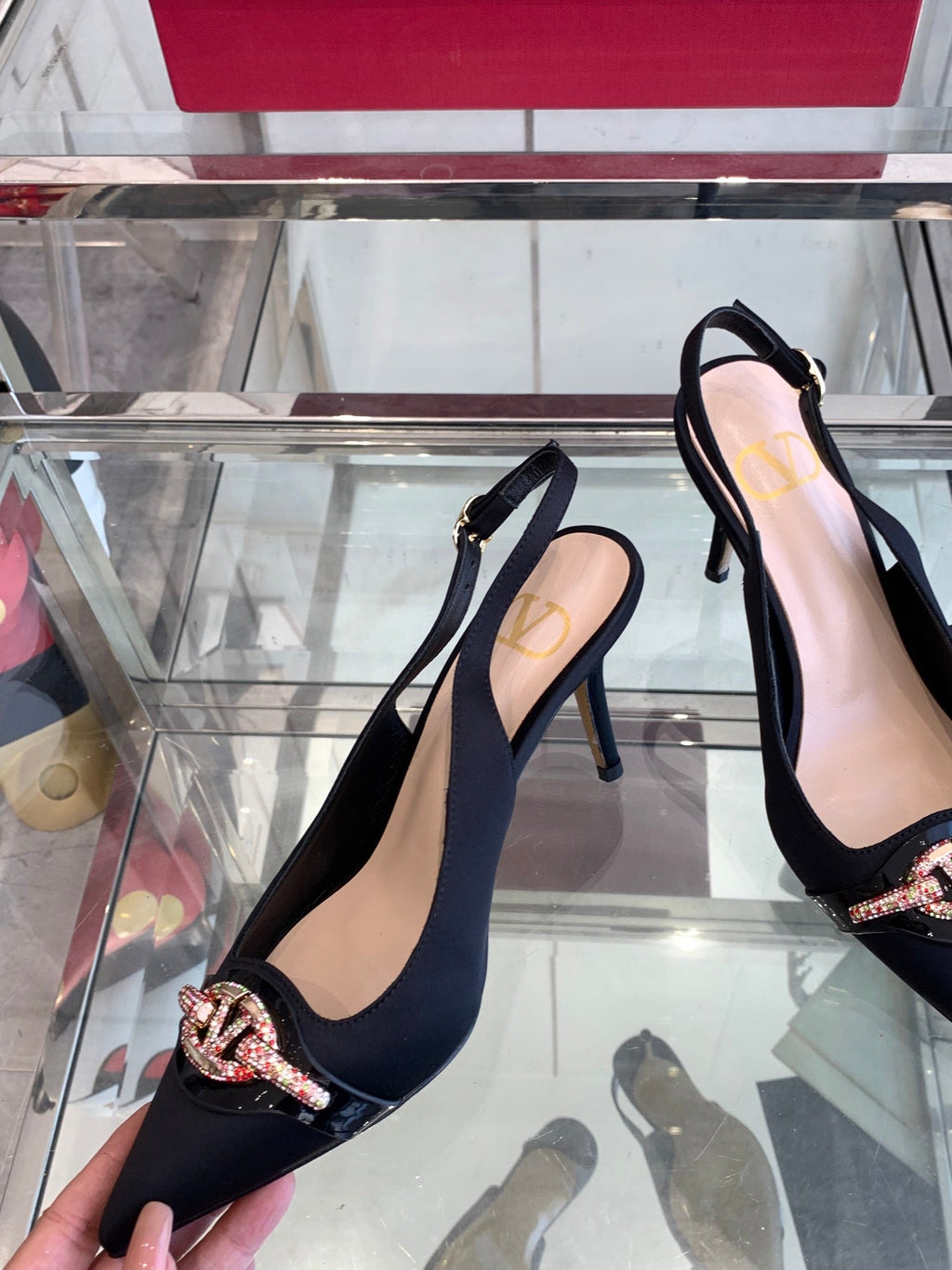 VT 25 High Heels Slingbacks Black Cowhide 292350