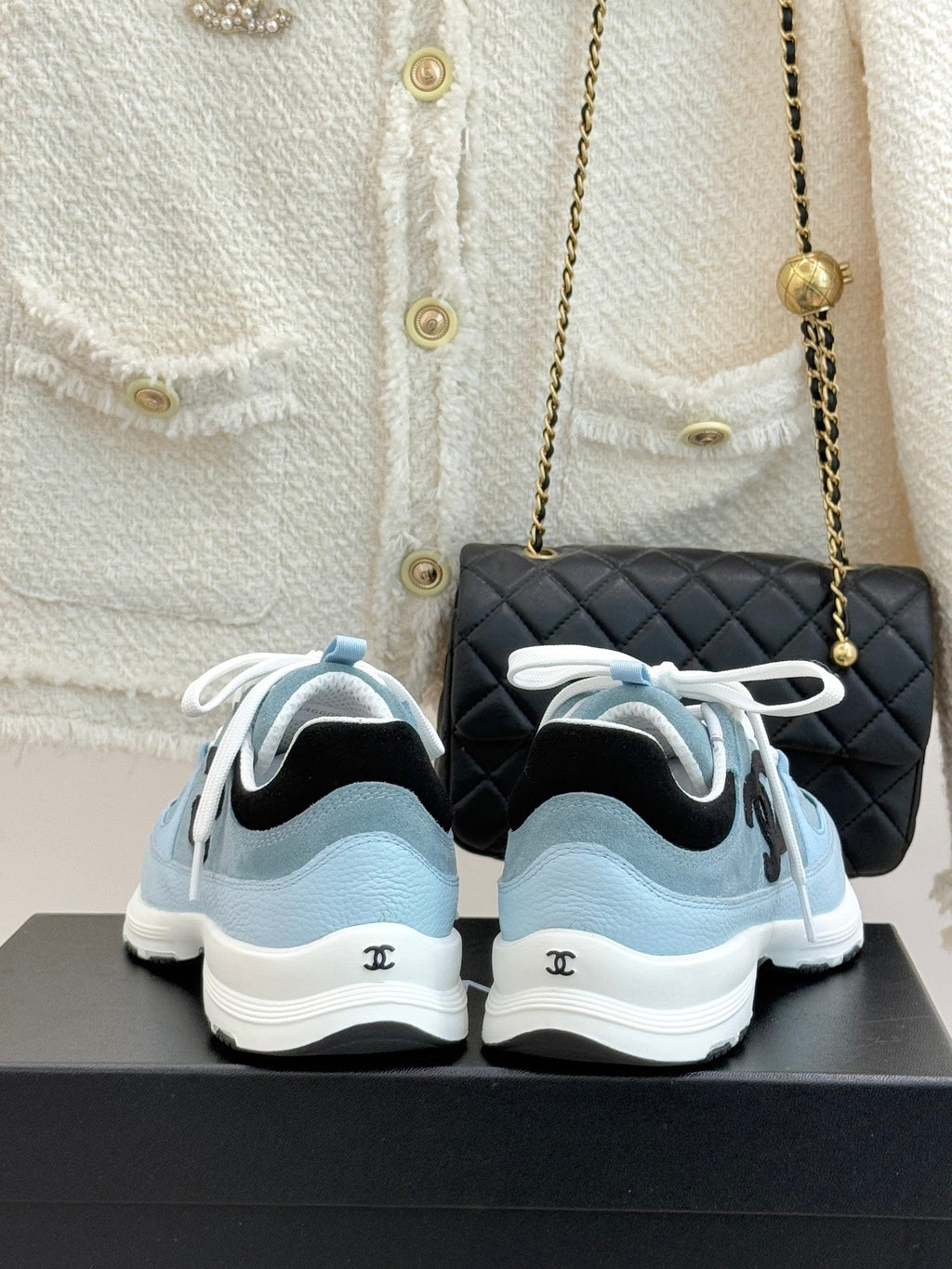 CC 26 Sneaker Blue mix Black White Suede Calfskin 610011