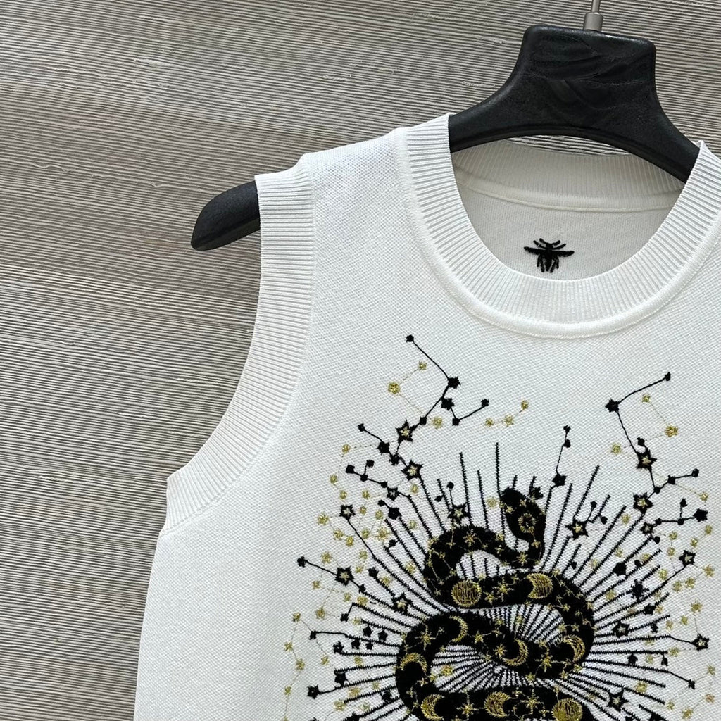 CD 25 Snake Embroidery Knitted Vest Top White Tencel Wool