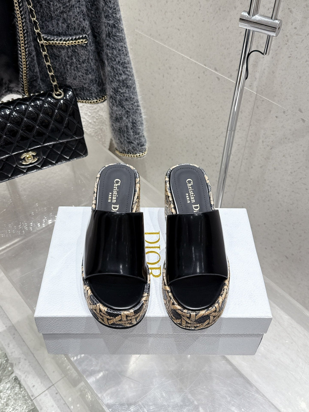 CD 26s Platform Sandal 65 Black Beige Monogram Patent Leather 636353