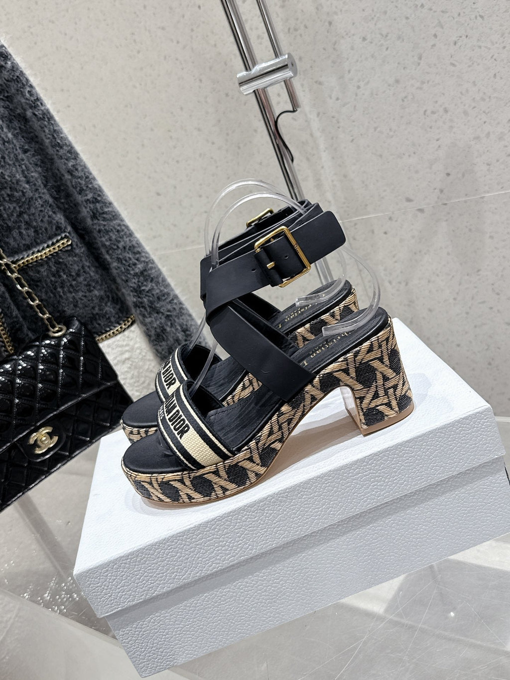 CD 26s Platform Sandal 70 Black Cowhide 636361
