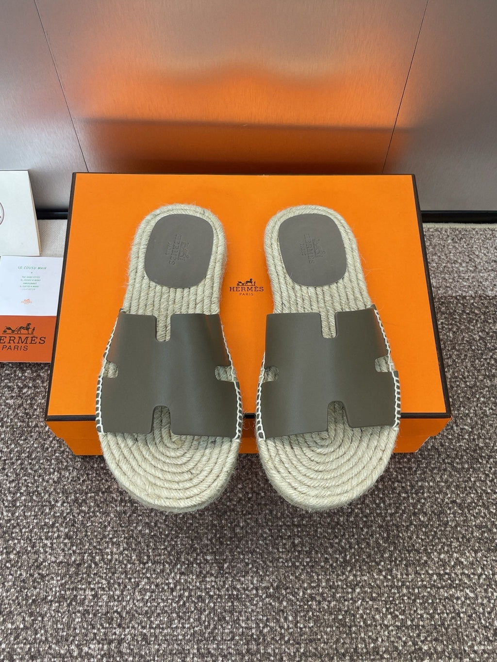 HM 25 Antigua Espadrilles Etoupe Calfskin