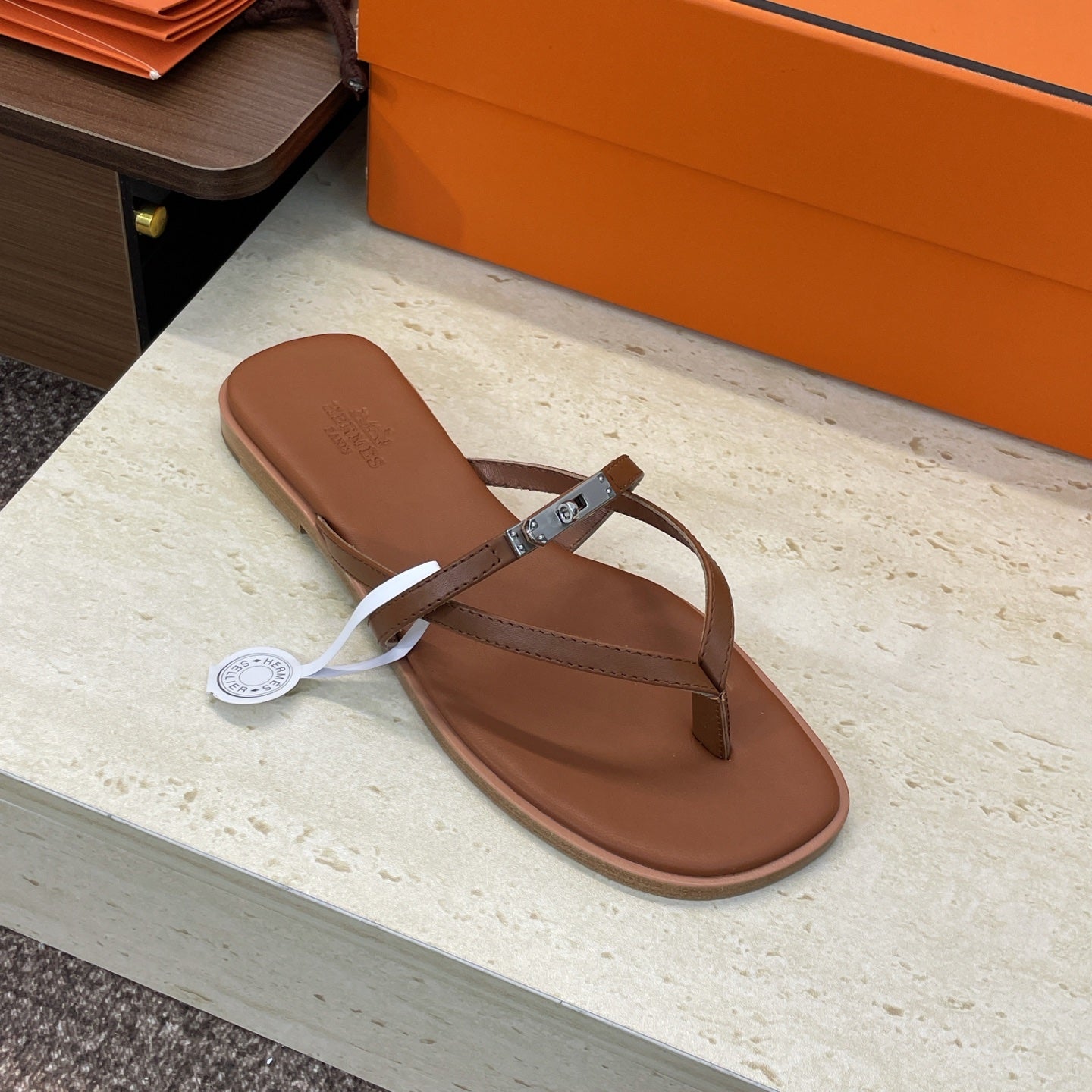 HM 26ss Kelly  Sliver Buckle Slipper Brown Calfskin 607155