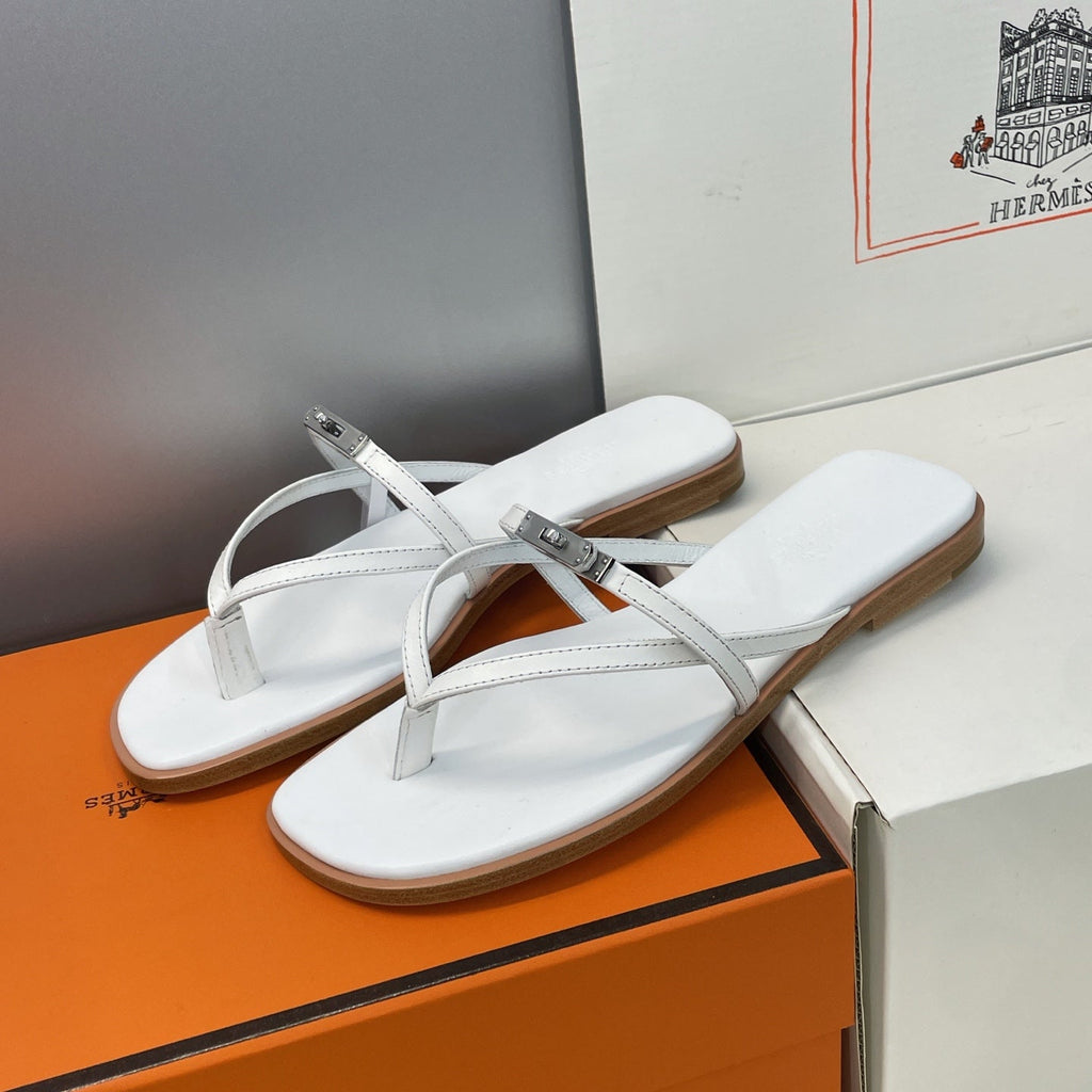 HM 26ss Kelly Sliver Buckle Slipper White Calfskin 607159