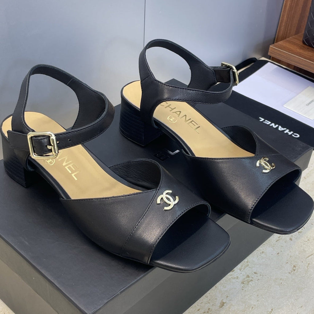 CC 26 Heeled Sandal 45mm Black Beige Sheepskin 607476