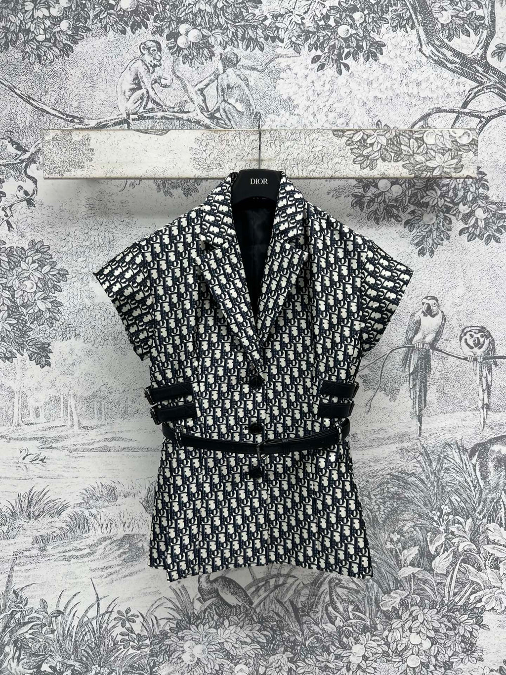 CD 25 Short-sleeved Short Top Black Polyester