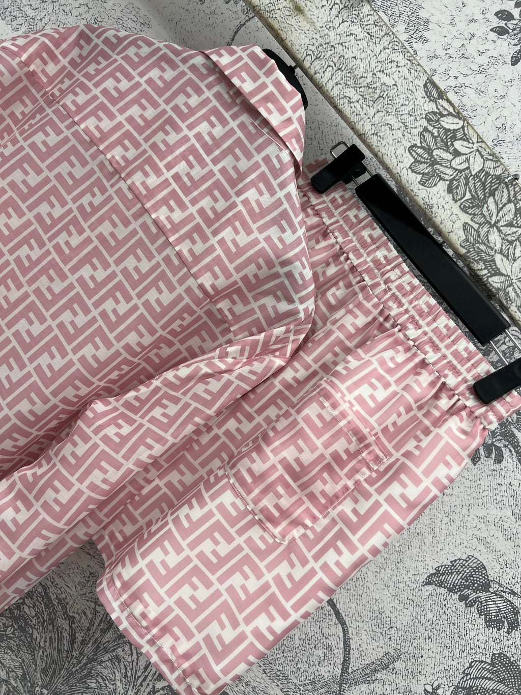 Fendi 25 double F shirt suit Pink Polyester fiber
