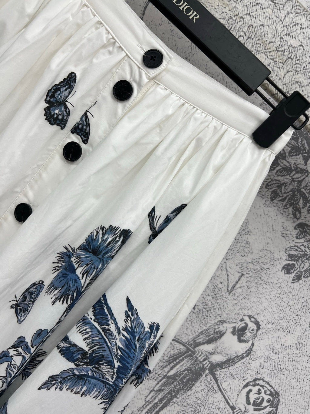 CD 25 Coconut Single-breasted Skirt White mix Blue Cotton