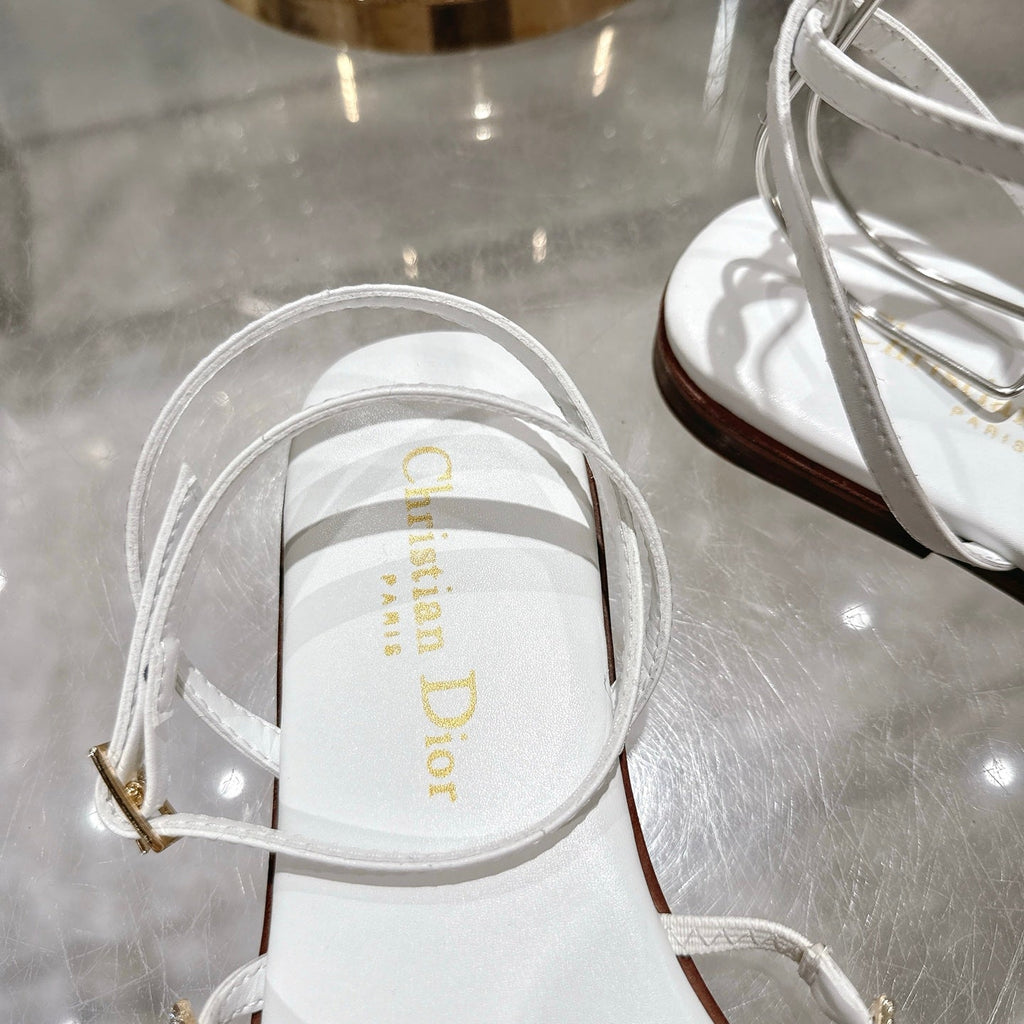 FLAT SANDALS 25S IN WHITE CALFSKIN RHINESTONES STRAP