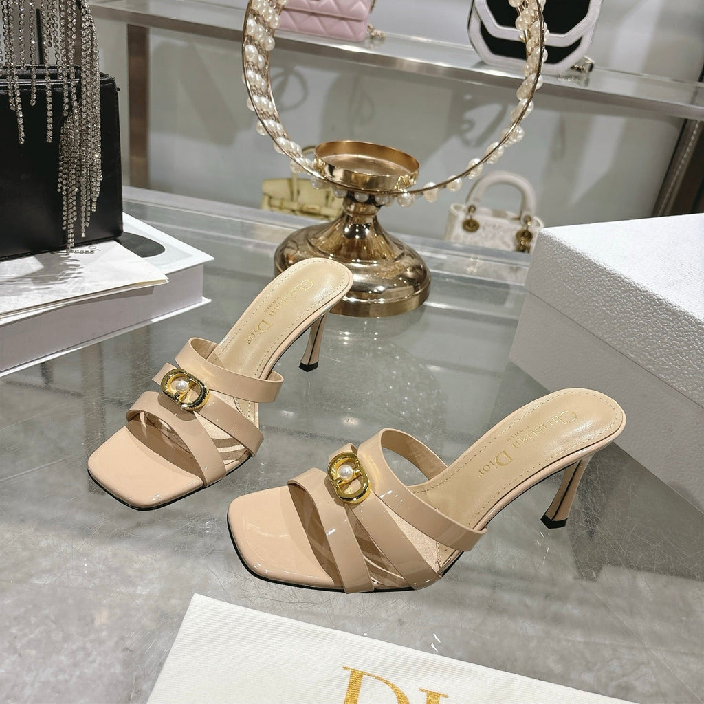 CD 26 High-Heeled Sandals 75mm Beige Patent Leather 592257