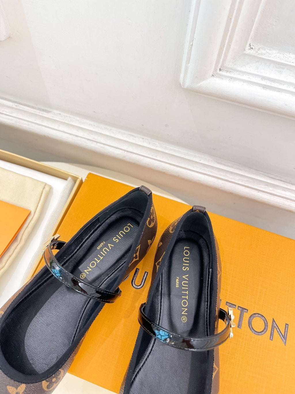 LV WOMEN ROMY FLAT BALLERINA IN CHOCOLATE BROWN MONOGRAM CALFSKIN