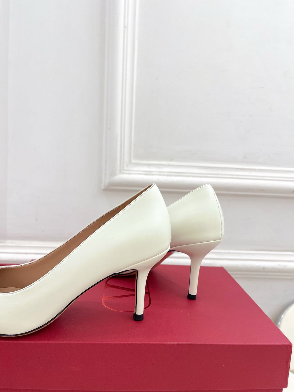 VT 25 Bepointy Pump 4.5cm White Blue Lambskin 325524