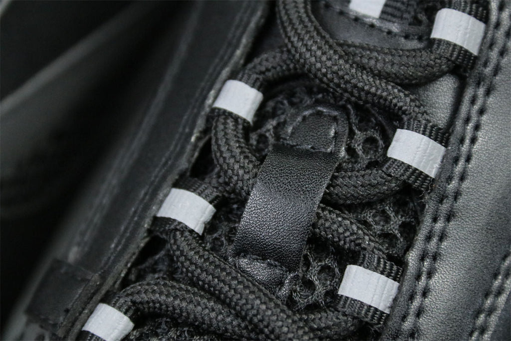 Dior B22 'Black White'